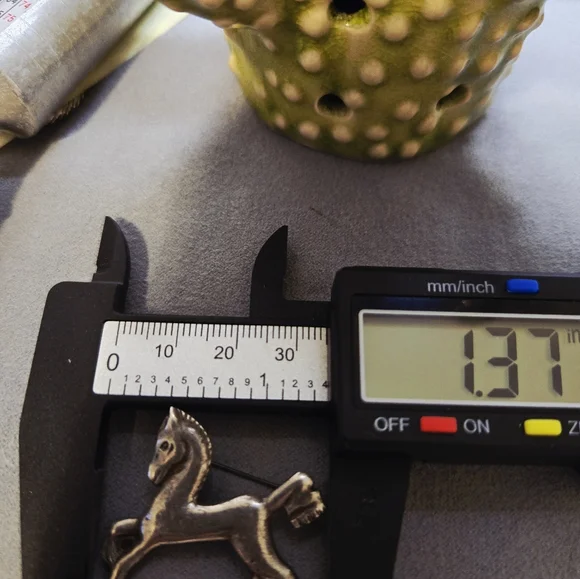 Vintage MCM Sterling Silver Prancing Horse Brooch - Picture 4 of 4